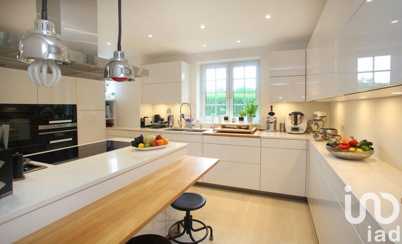 Maison de maîtres - 245 m² - 5 pièces