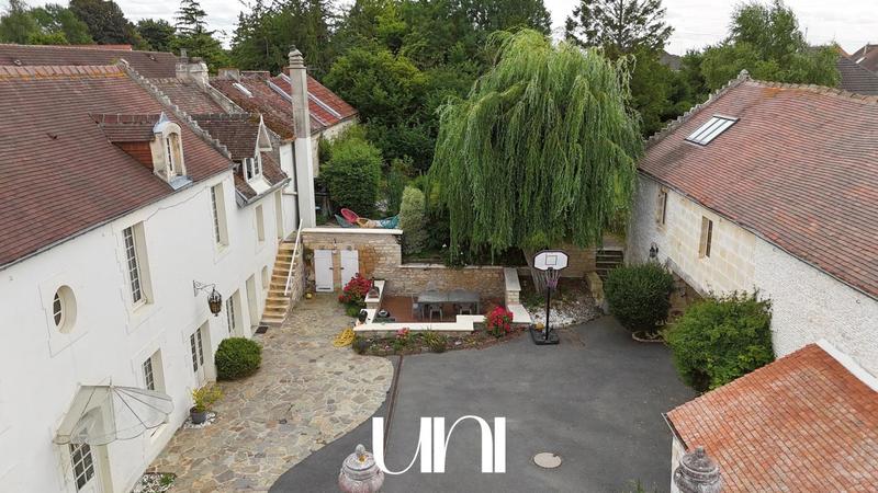 Maison - 165 m² - 6 pièces