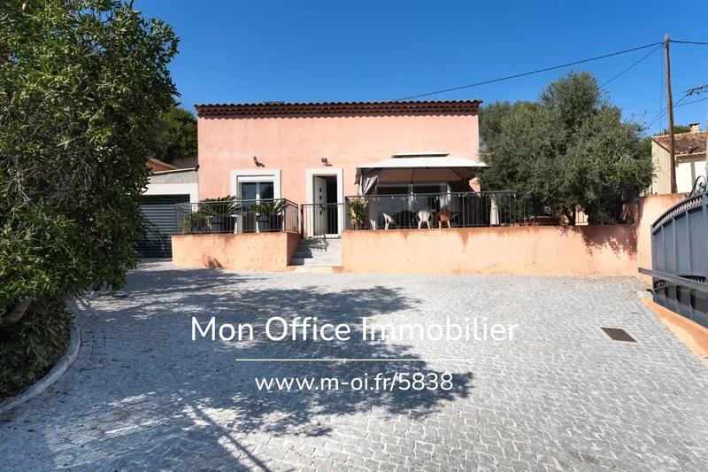 Maison - 110 m² - 4 pièces