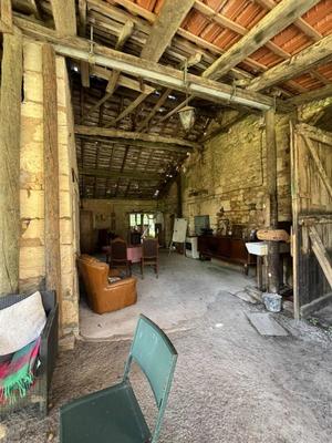 Propriété - 106 m² - 4 pièces