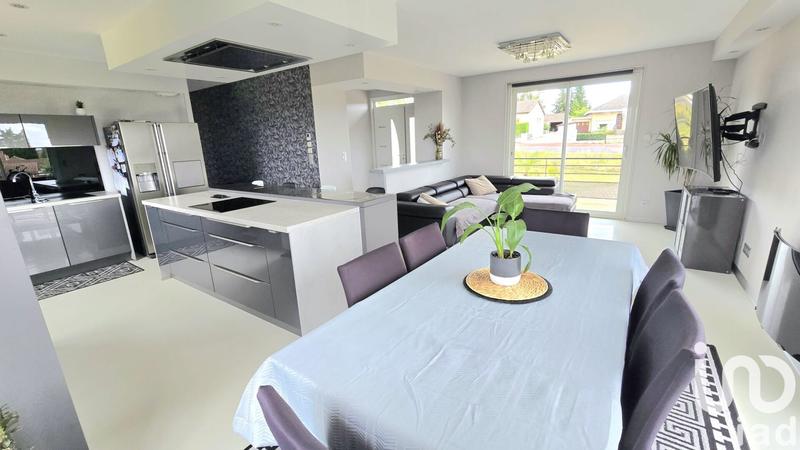 Maison - 155 m² - 6 pièces