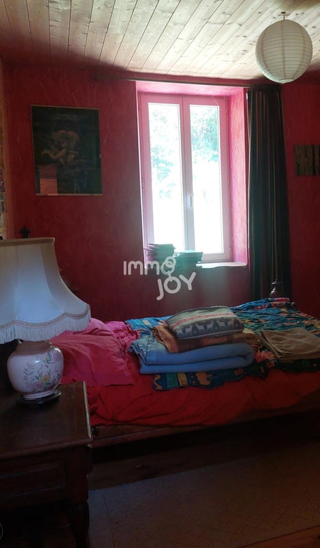 Maison - 93 m² - 4 pièces