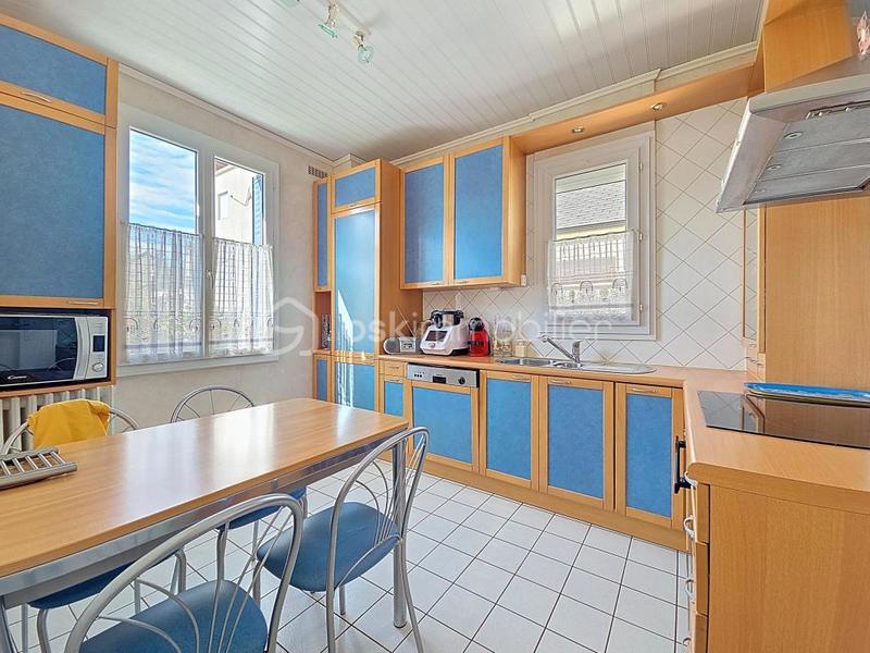 Maison - 127 m² - 5 pièces