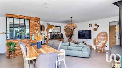 Maison - 130 m² - 4 pièces