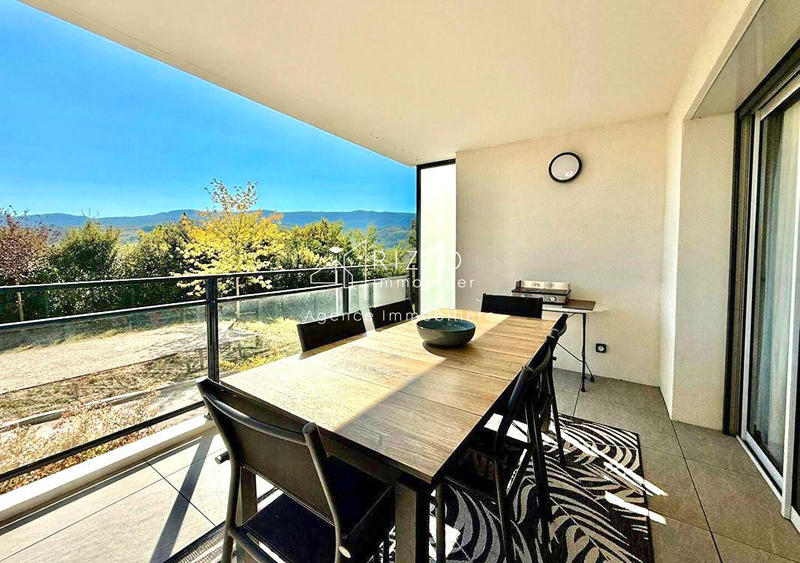 Appartement - 74 m² - 3 pièces