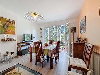 Maison traditionnelle - 82 m² - 4 pièces