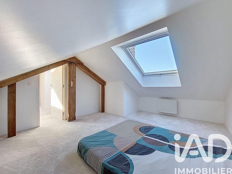 Maison - 98 m² - 5 pièces