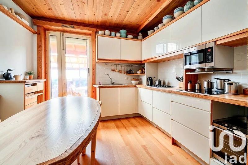 Maison - 112 m² - 4 pièces