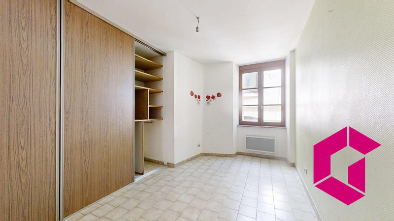 Appartement - 121 m² - 5 pièces
