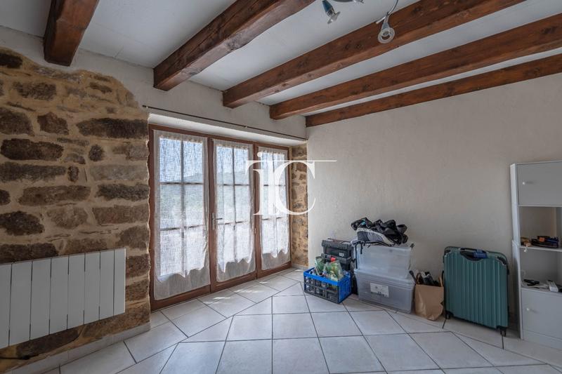 Maison de village - 98 m² - 3 pièces