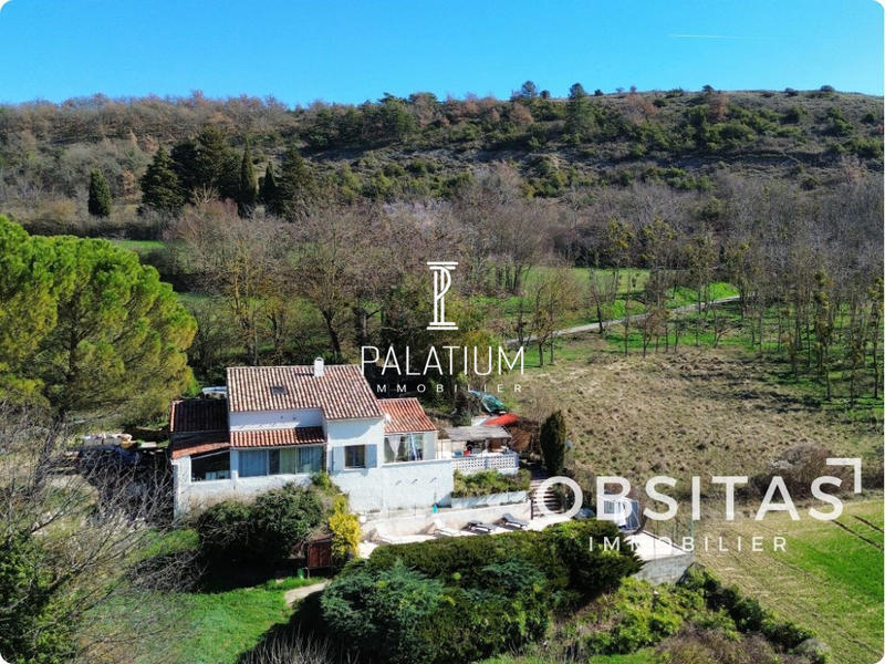 Maison - 140 m² - 7 pièces