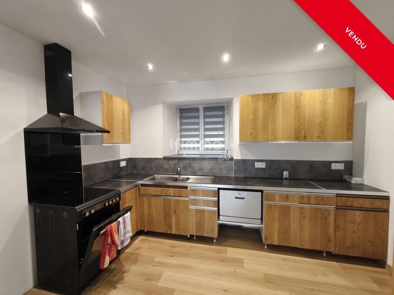 Maison - 80 m² - 3 pièces