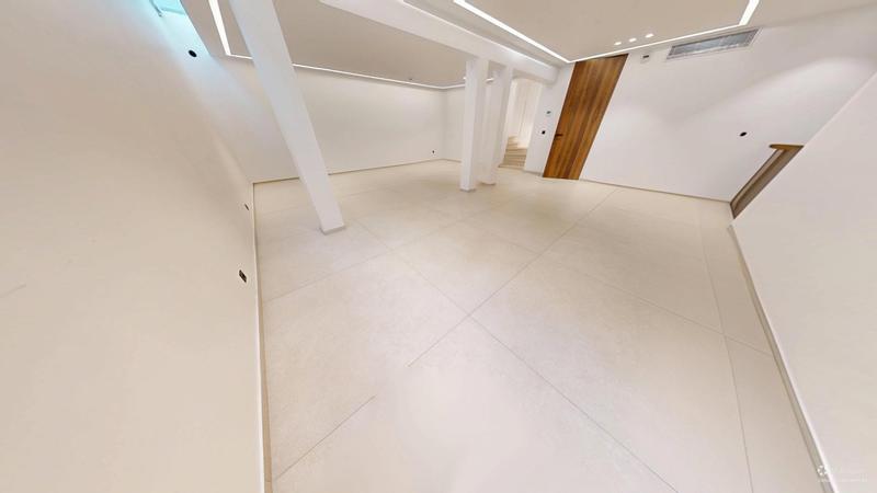 Villa - 262 m² - 9 pièces