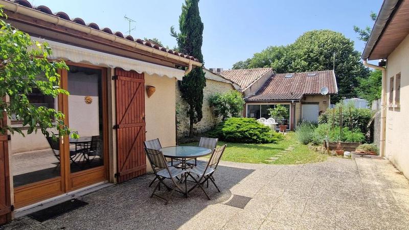 Maison - 192 m² - 7 pièces