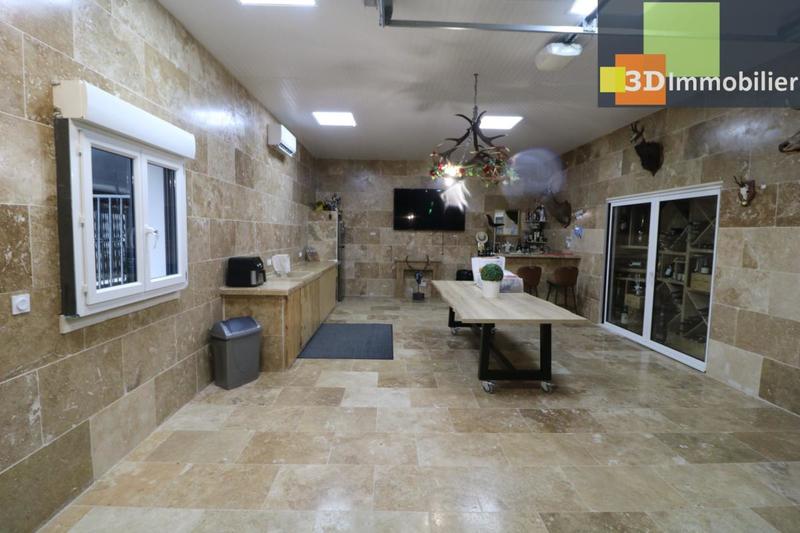 Maison - 143 m² - 6 pièces