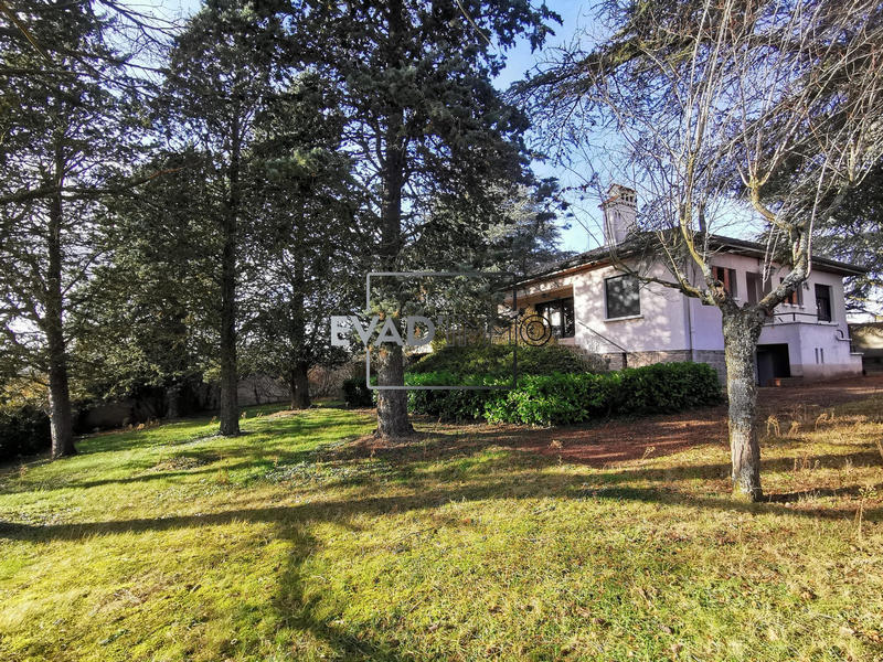 Maison - 135 m² - 7 pièces