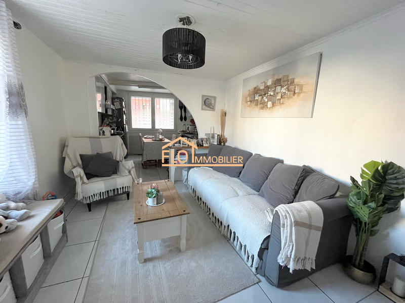 Maison - 83 m² - 3 pièces