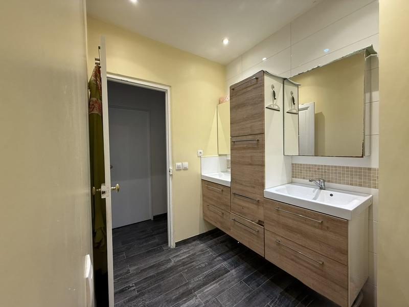 Maison - 101 m² - 5 pièces