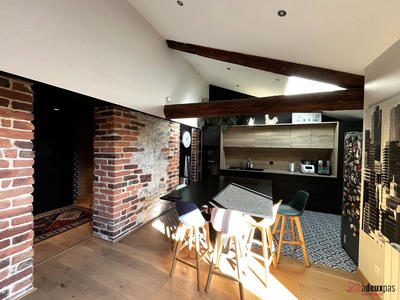 Appartement - 150 m² - 6 pièces