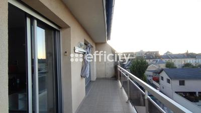 Appartement - 126 m² - 6 pièces