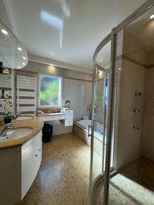 Maison d'architecte - 312 m² - 11 pièces