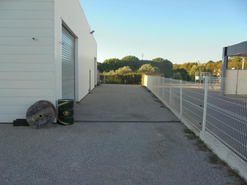 Local d'activités - 200 m²