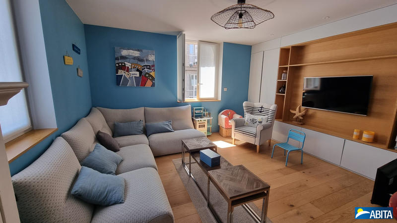 Appartement - 98 m² - 4 pièces