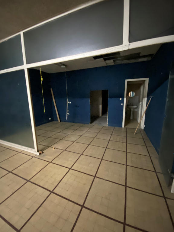 Local commercial - 86 m²