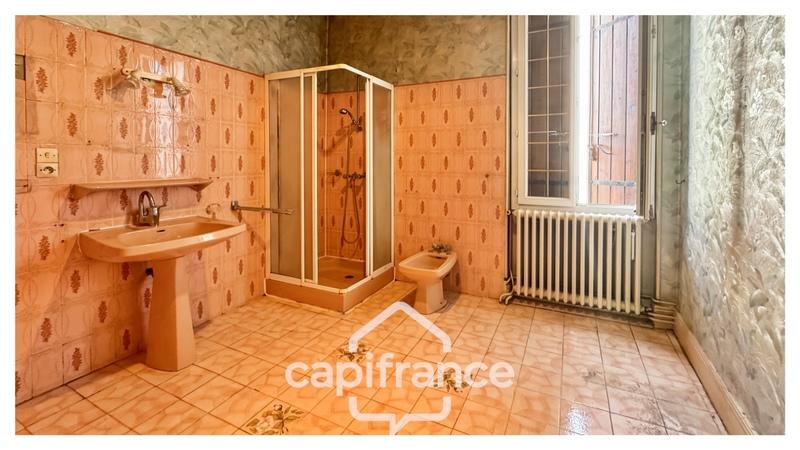 Maison - 170 m² - 5 pièces