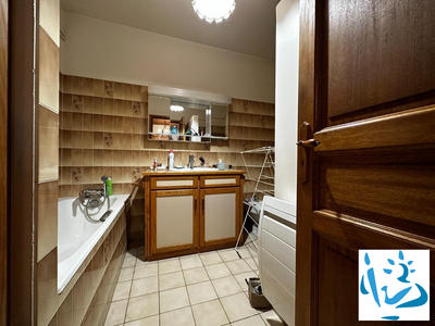 Maison - 160 m² - 5 pièces