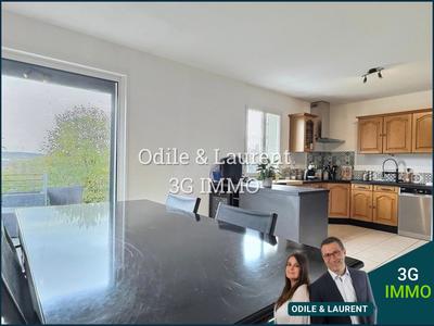 Maison - 100 m² - 6 pièces