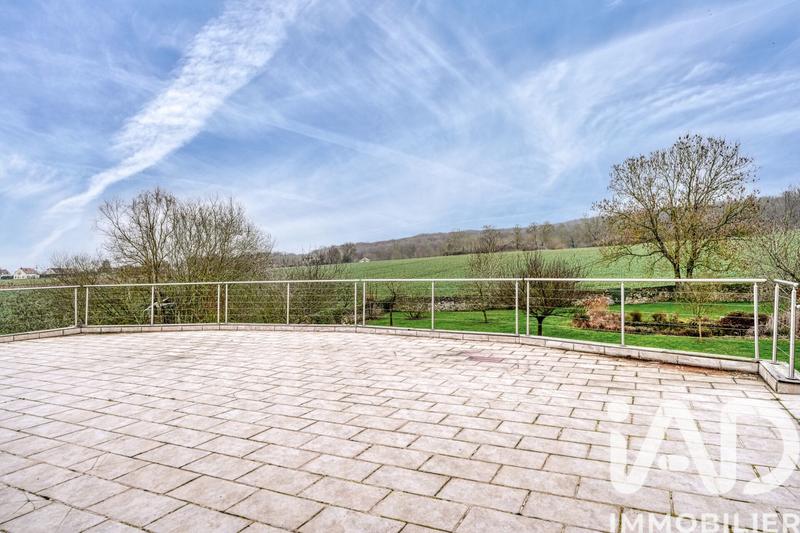 Maison de maîtres - 244 m² - 9 pièces