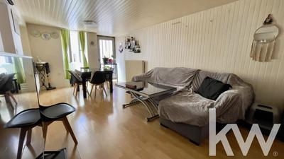 Maison de ville - 77 m² - 3 pièces