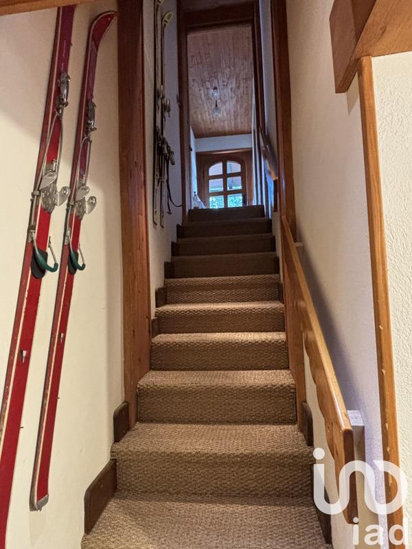 Châlet - 167 m² - 9 pièces