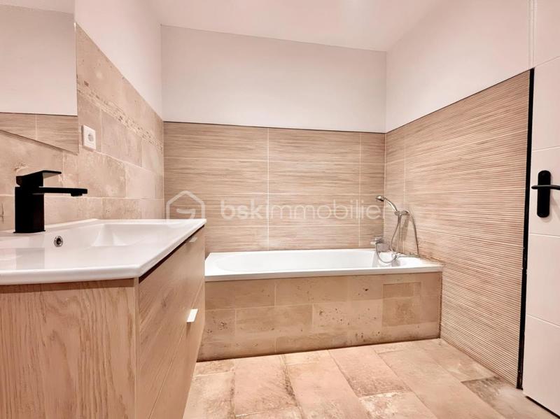 Pavillon - 125 m² - 5 pièces