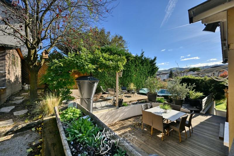 Maison - 107 m² - 5 pièces