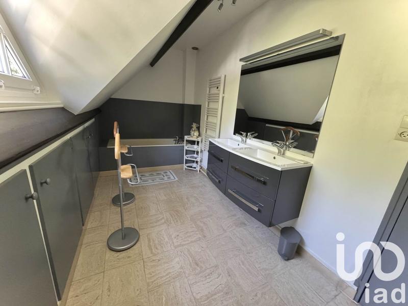 Maison - 152 m² - 6 pièces