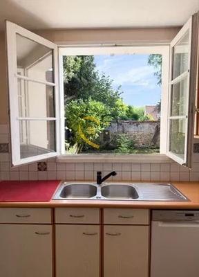 Maison de village - 154 m² - 9 pièces