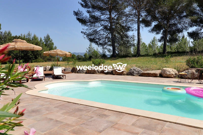 Bastide - 334 m² - 9 pièces