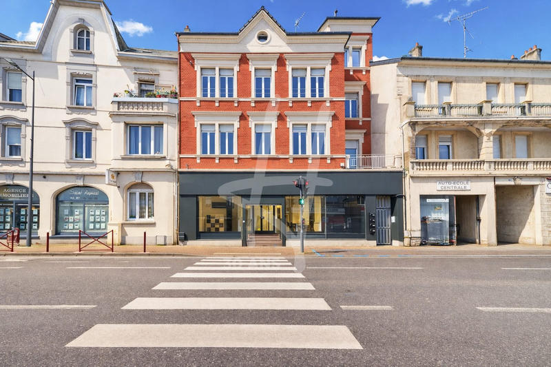 Appartement - 112 m² - 5 pièces