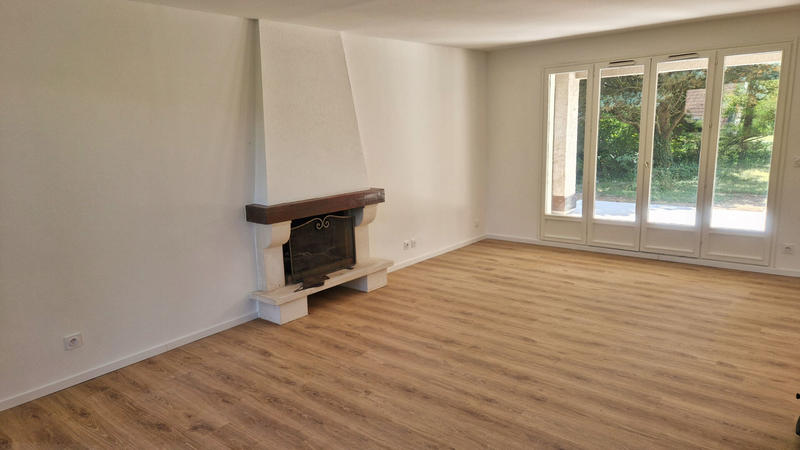 Maison - 178 m² - 8 pièces