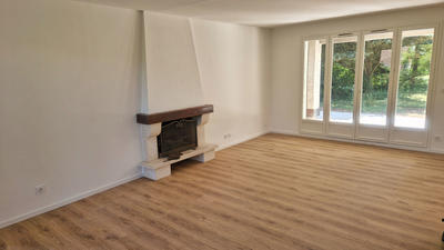 Maison - 178 m² - 8 pièces