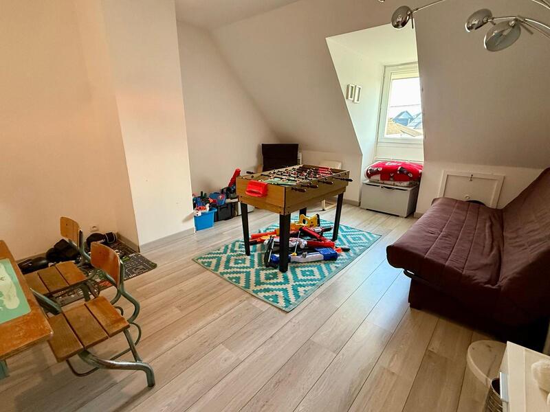 Maison - 122 m² - 5 pièces