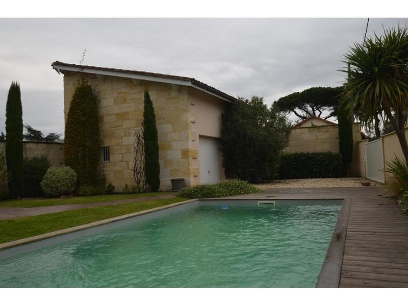 Maison en pierre - 124 m² - 5 pièces