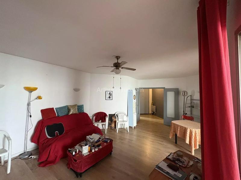 Appartement - 83 m² - 3 pièces