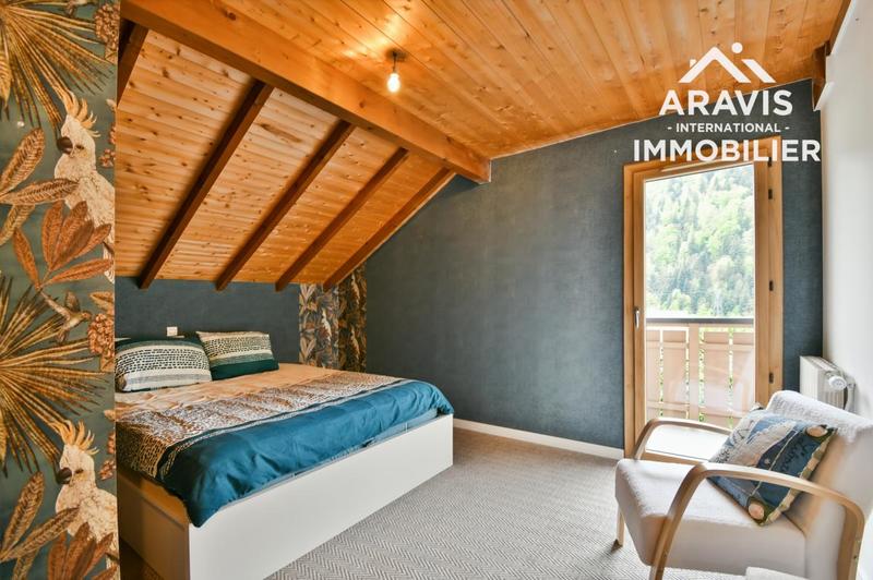 Maison - 159 m² - 7 pièces