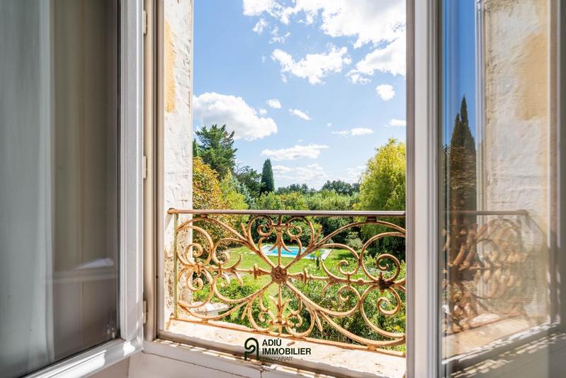 Mas - 228 m² - 8 pièces