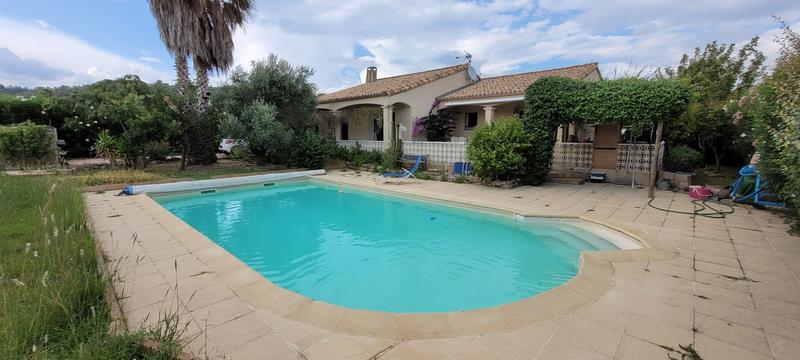 Villa - 127 m² - 6 pièces