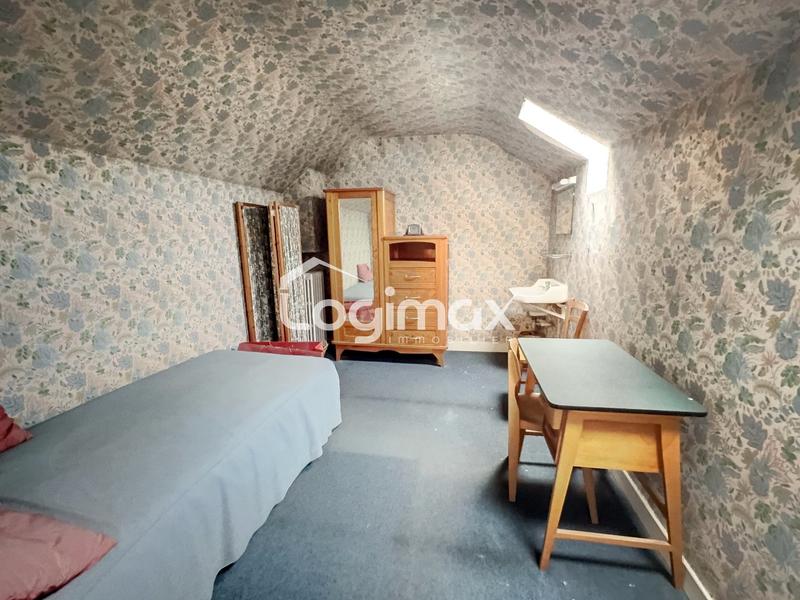 Maison - 137 m² - 5 pièces