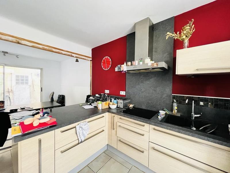 Maison de village - 218 m² - 9 pièces